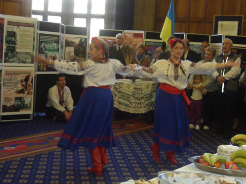 Krylati Dance troupe